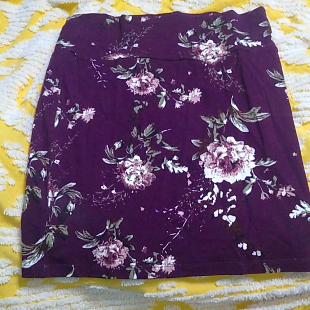 Young women's skirt